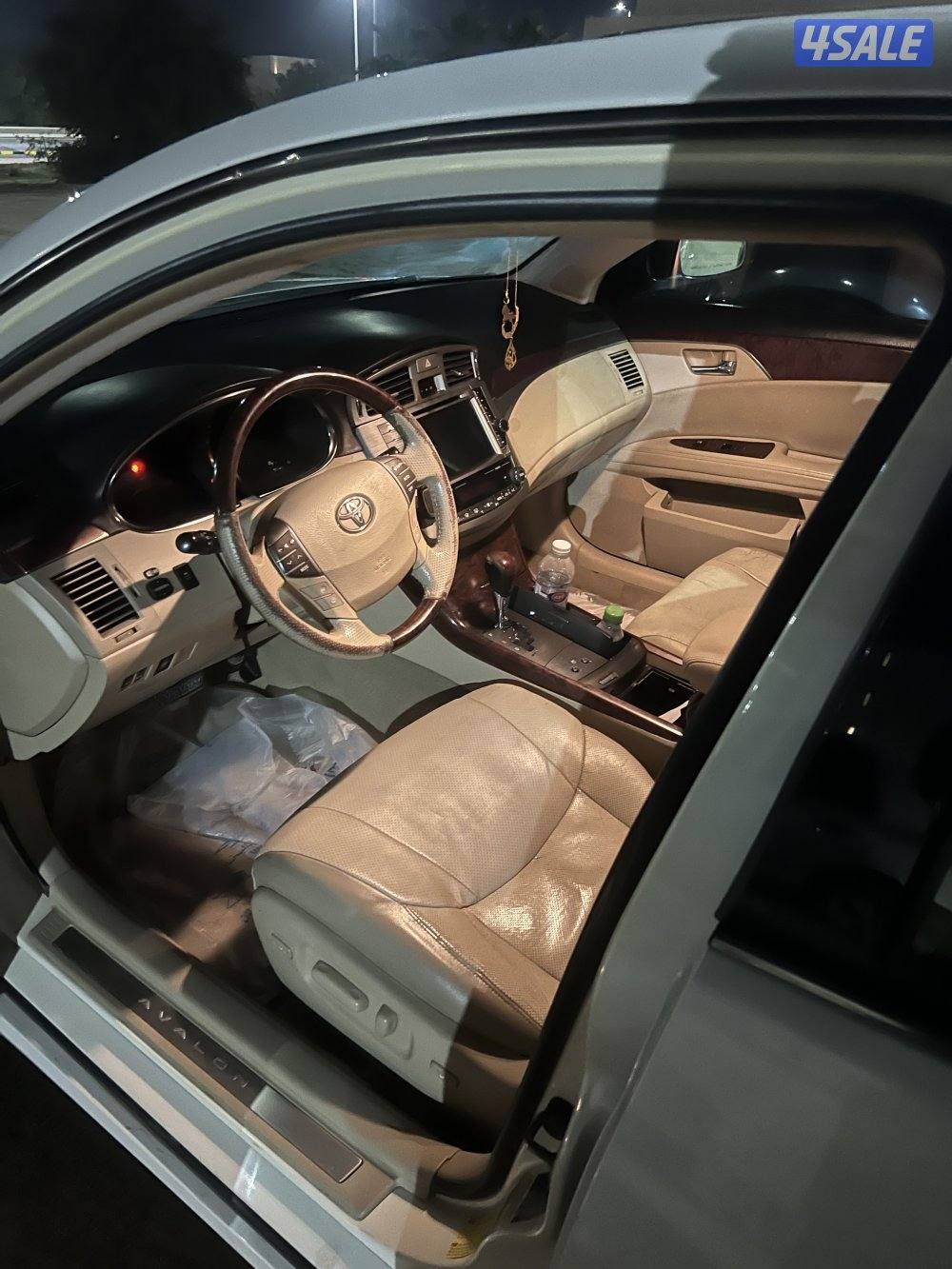 للبيع افالون مديل 20123