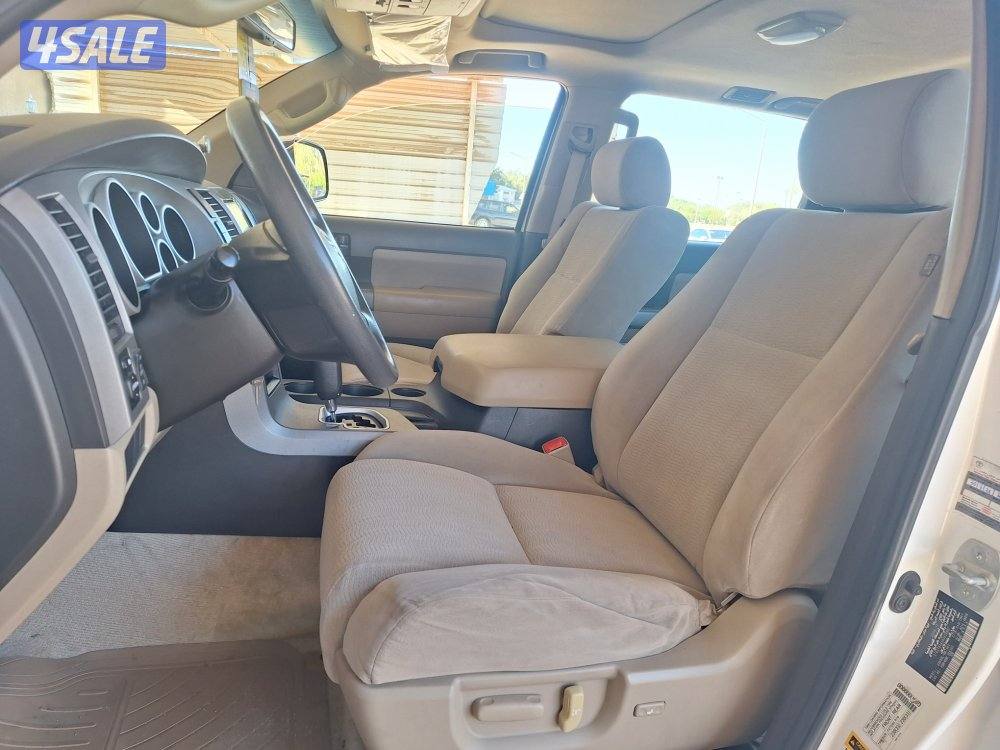 جيب تويوتا سيكويا9