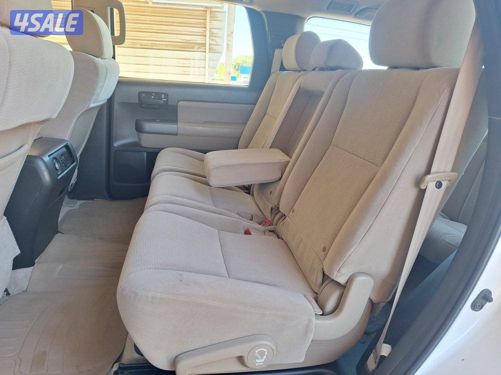 جيب تويوتا سيكويا12