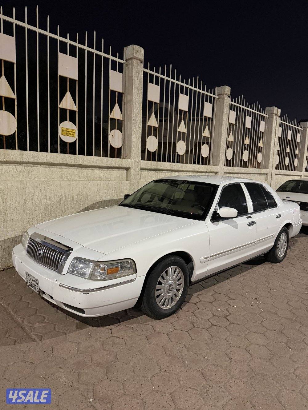 للبيع ماركيز موديل ٢٠٠٦ صبغ الوكالة1