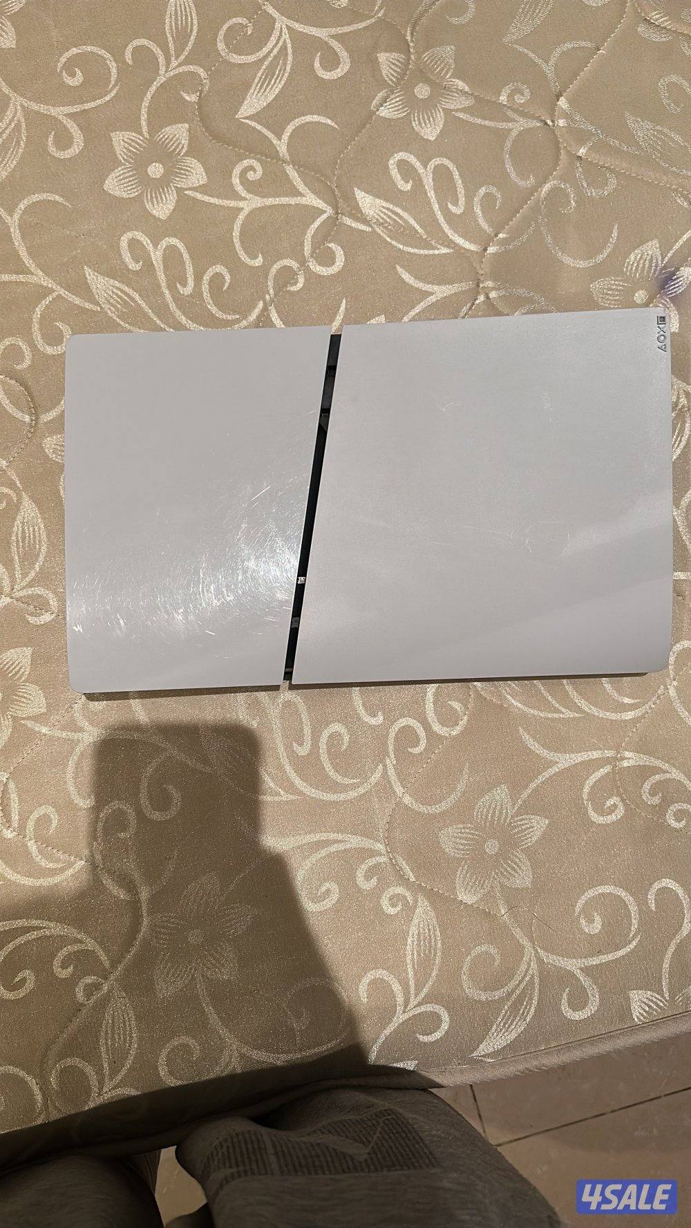 سوني فايف سليمب استعمال خفيف مع كامل اغراضها0