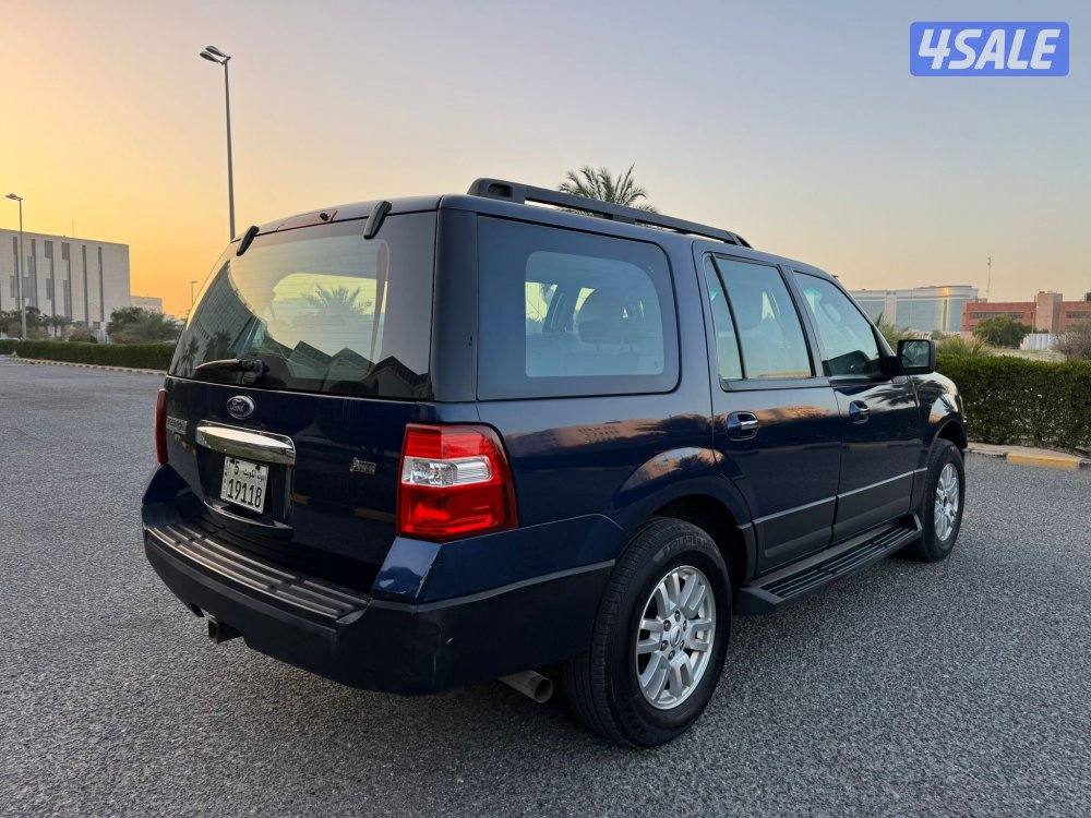 لبيع فورد اكسبدشن موديل 20114