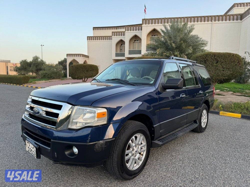 لبيع فورد اكسبدشن موديل 20118