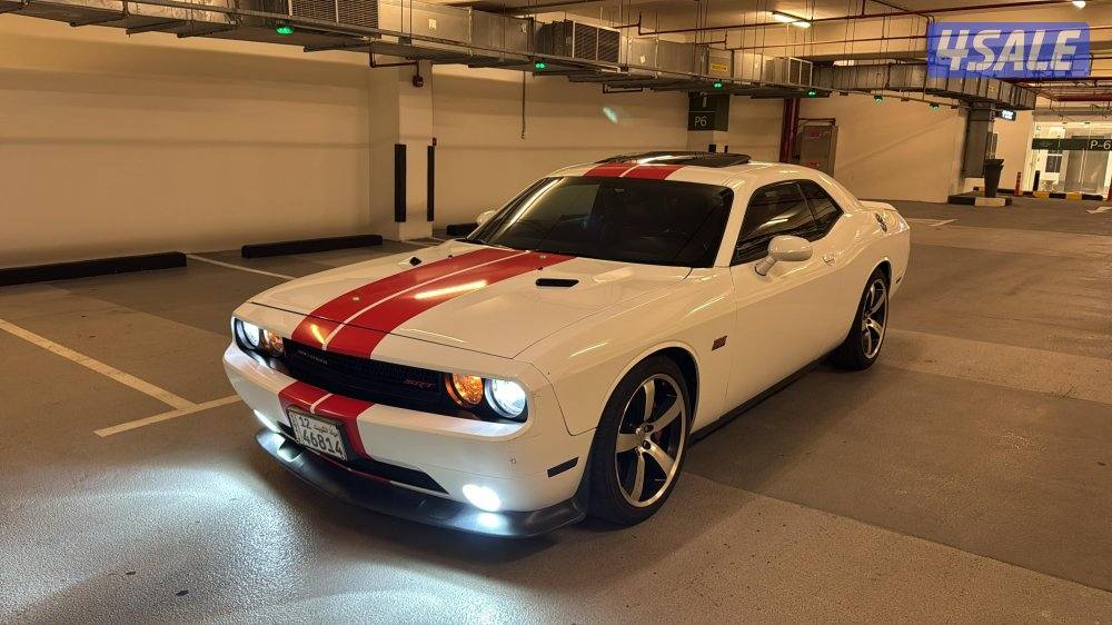 دوج تشالنجر 2013 SRT صبغ وكالة - نظيف جدًا0