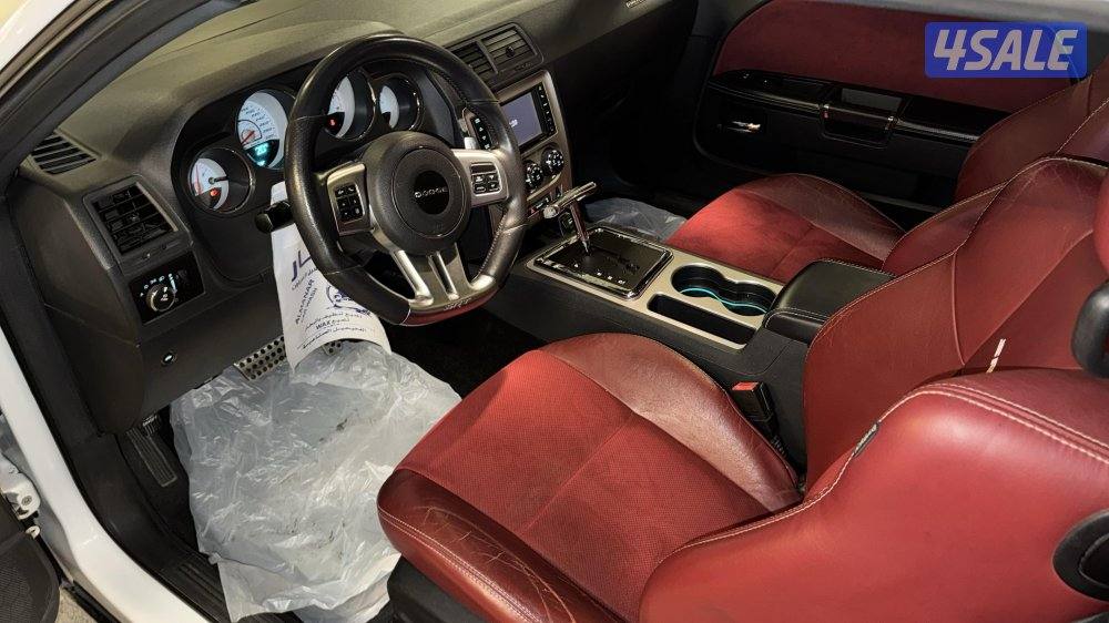 دوج تشالنجر 2013 SRT صبغ وكالة - نظيف جدًا5