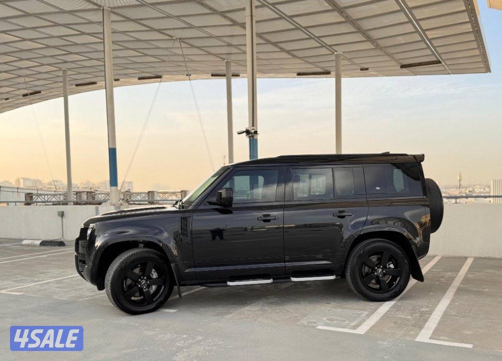 للبيع ديفندر 6 سلندر موديل 23 الغانم عداد 62الف كم تحت الكفالة7