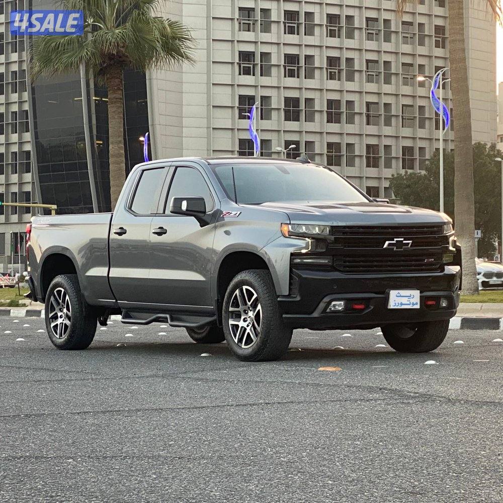 بيع🔺شراء🔺تثمين

للبيع وانيت سلفرادو Z71 
موديل 2019 
عداد 200
وارد ا2