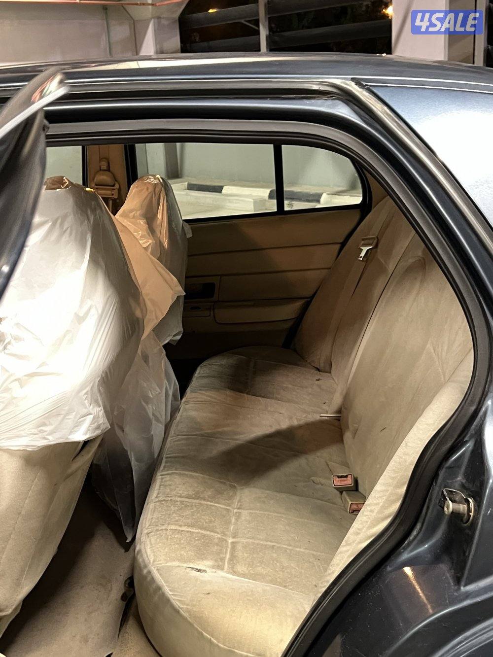 للبيع فورد فكتوريا 2007 شرط الفحص صبغ وكالة7