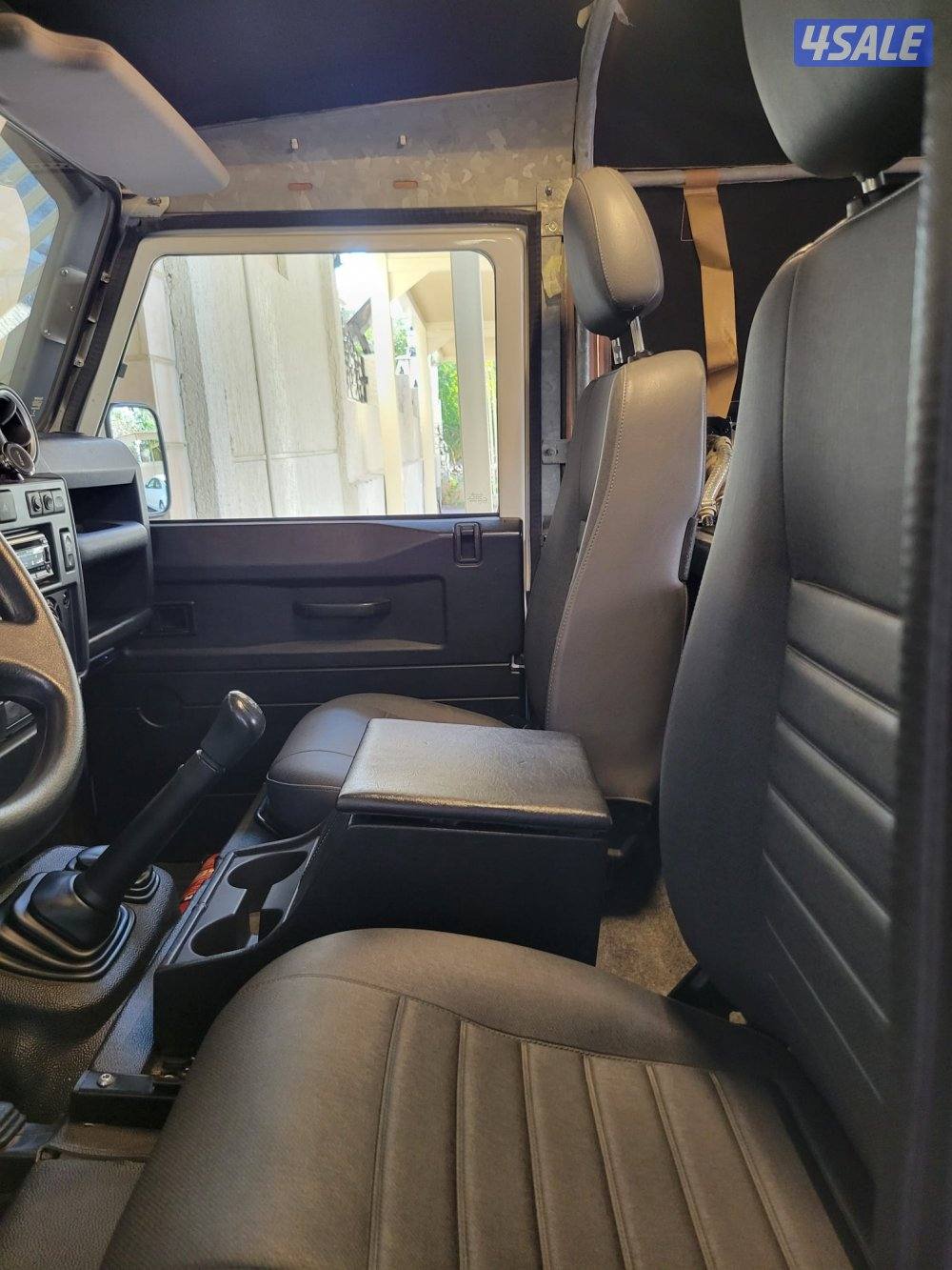 مشرف  بالقرب من الملاعب2