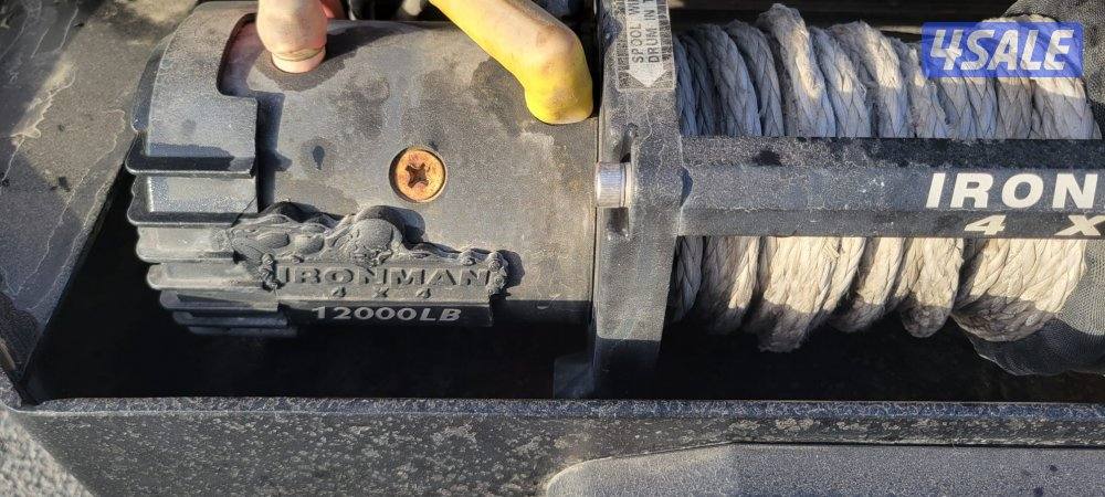 مشرف  بالقرب من الملاعب5