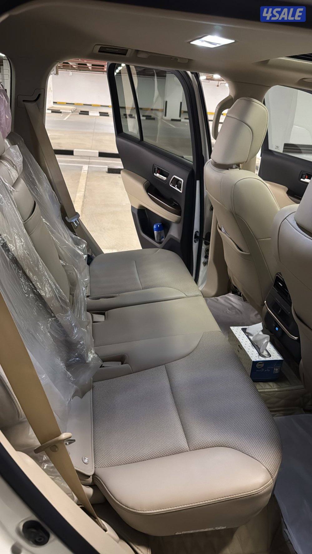 للبيع لاندكروزر GXR موديل 2022 – ايرواس4