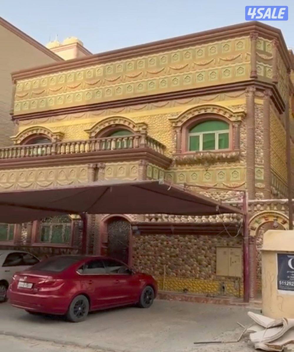 للبيع فيلا في سعدالعبدالله0