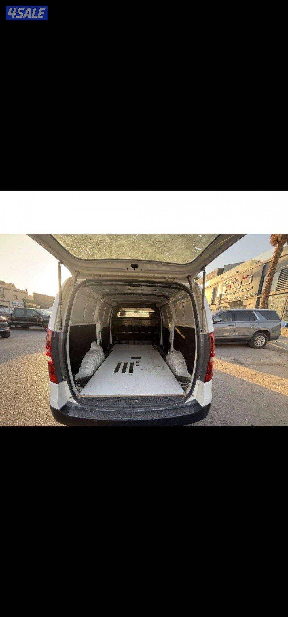 هونداي H1 مقفل قير عادي بانزين
موديل 2021
ماشي 156 الف
شرط الفحص قير م1