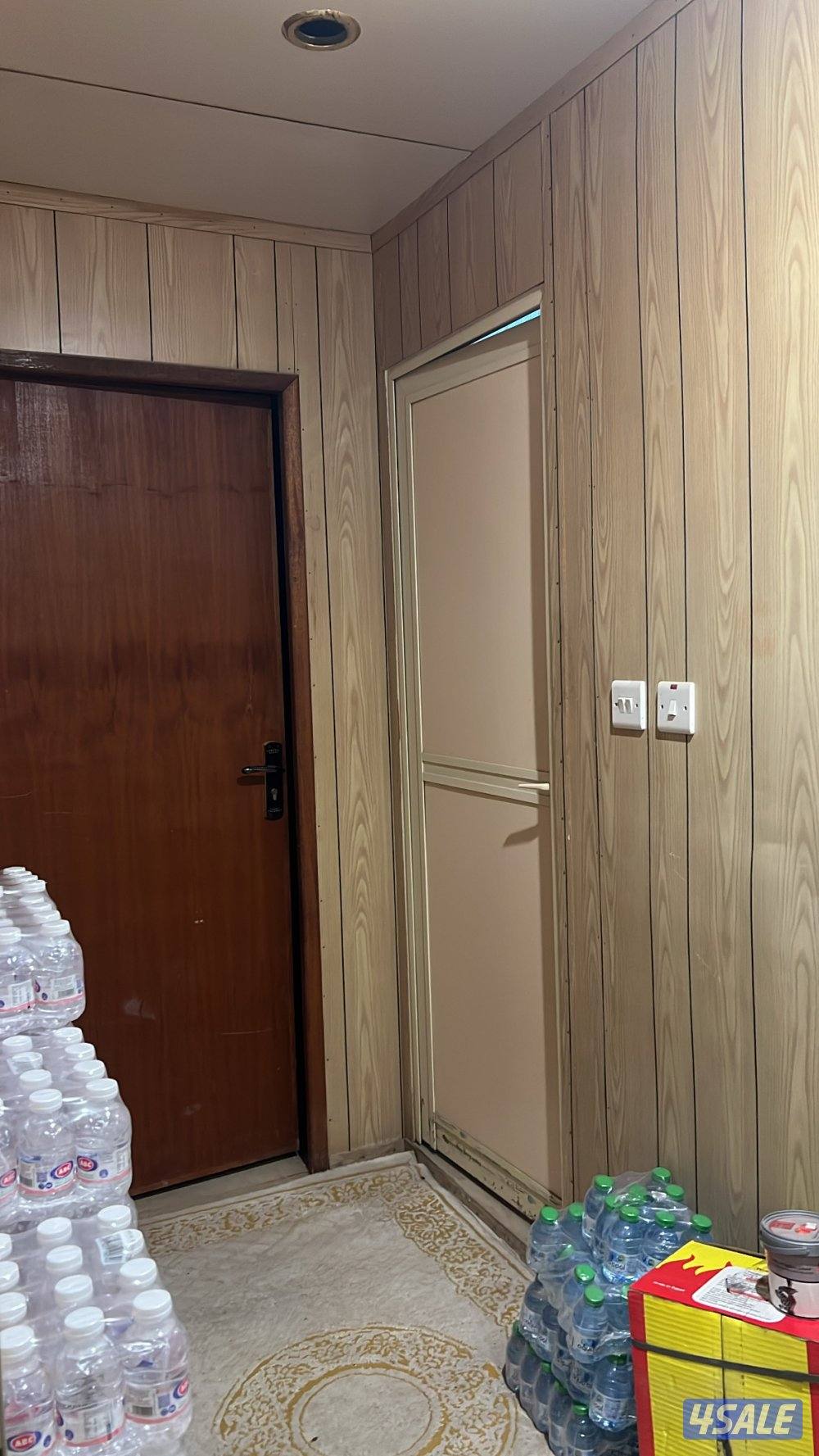 شاليه بحاله ممتازه كالجديد مقاس 7 بطول وبالعرض43