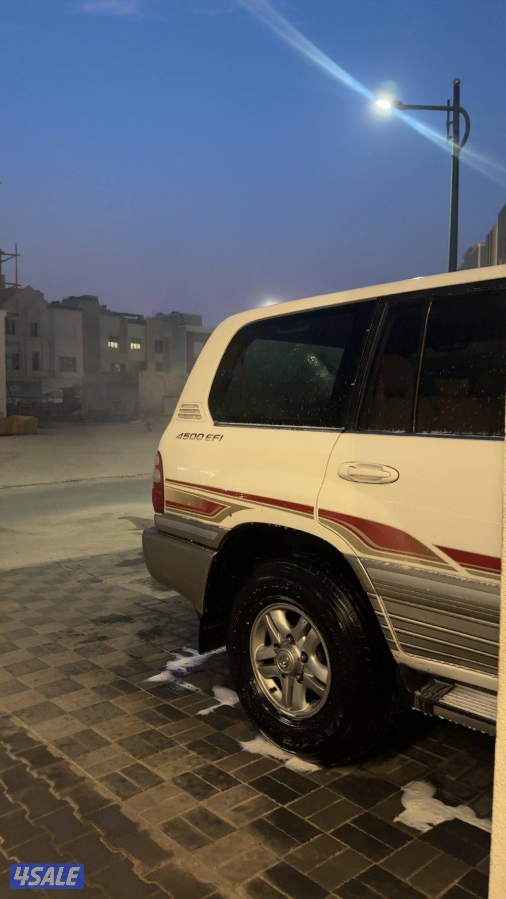 للبيع لاند 2003 قير عادي محول  شرط الفحص قير مكينه شاصي لايوثر بستعمال6