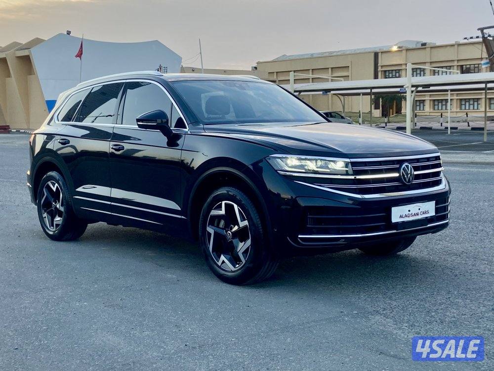 طوارق موديل /2025 _اعلي درجه_عداد/9 الاف كم فقط2