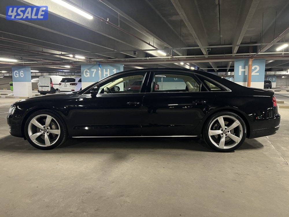 أودي A8L موديل 20135