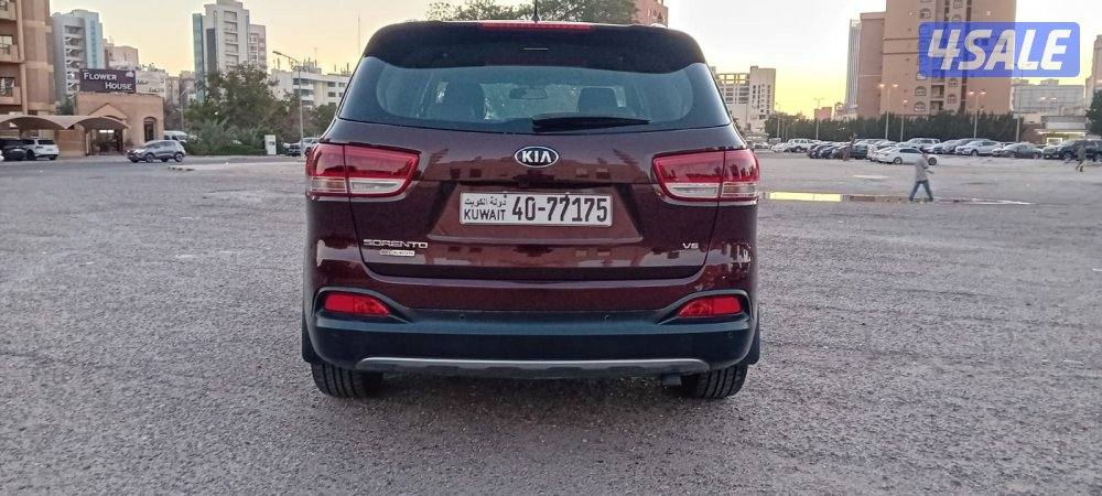 كيا سورينتو 2018 عداد قليل 125 الف صبغ الوكالة وبحالة الوكالة5