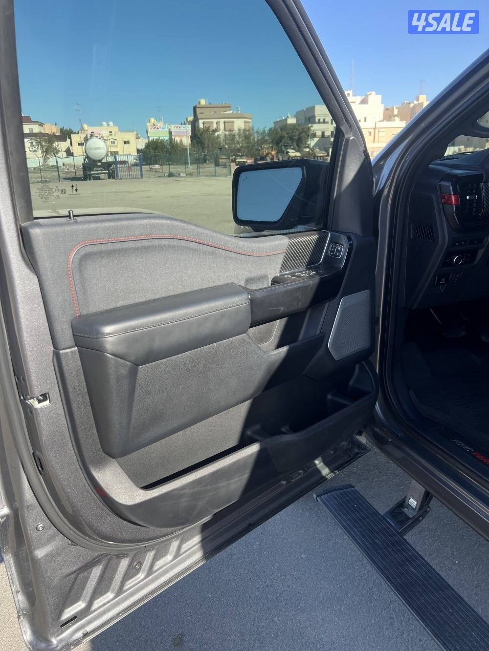 للبيع رابتر R8