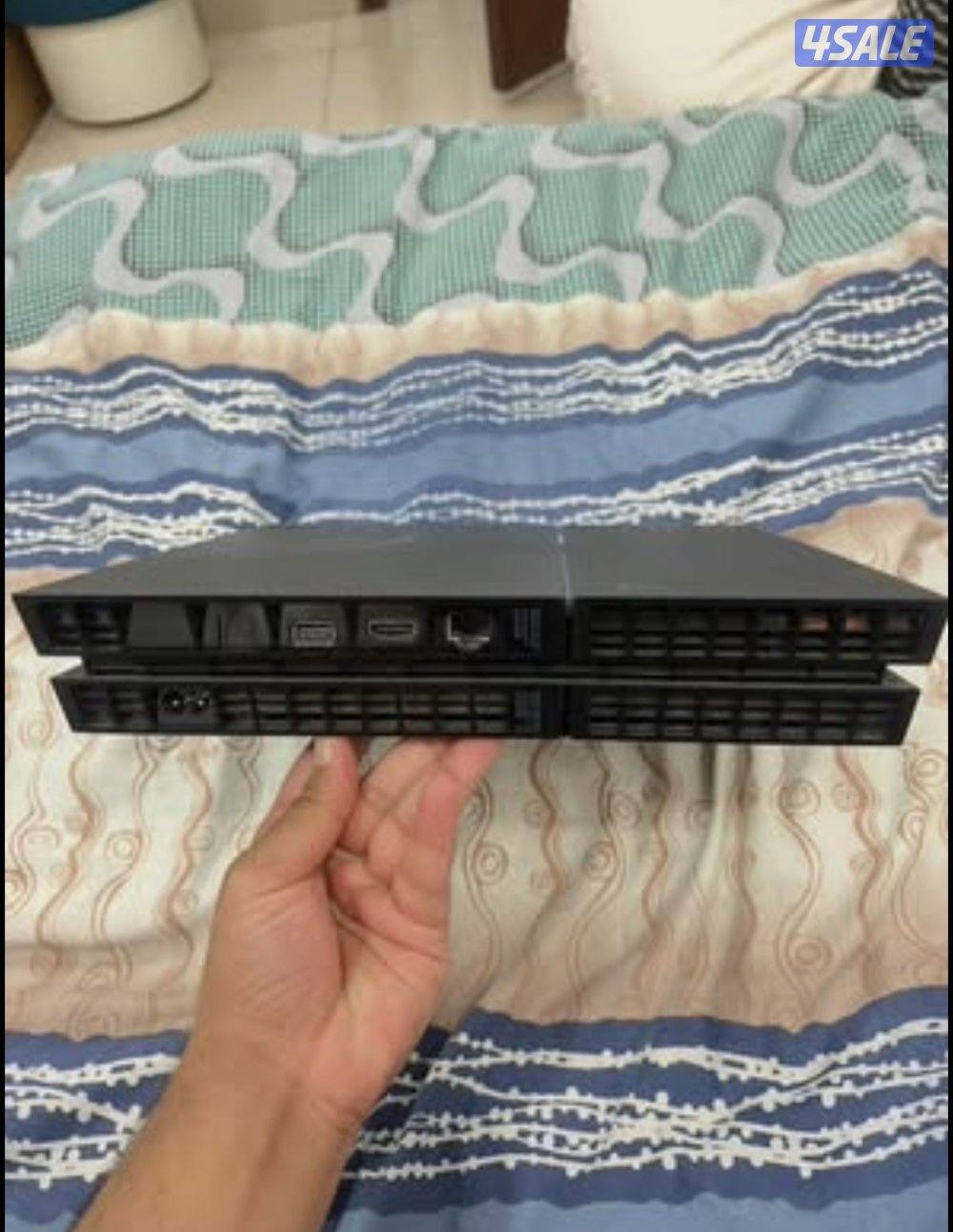 PS4 1TB with 6 GAMES0