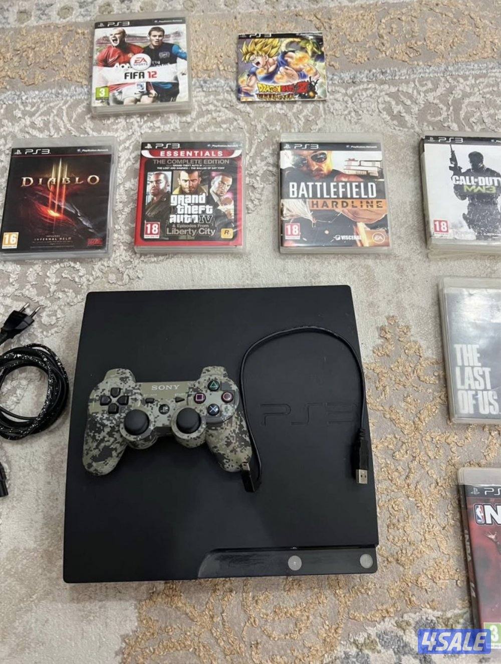 PS3 Slim 500GB with 11 Games2