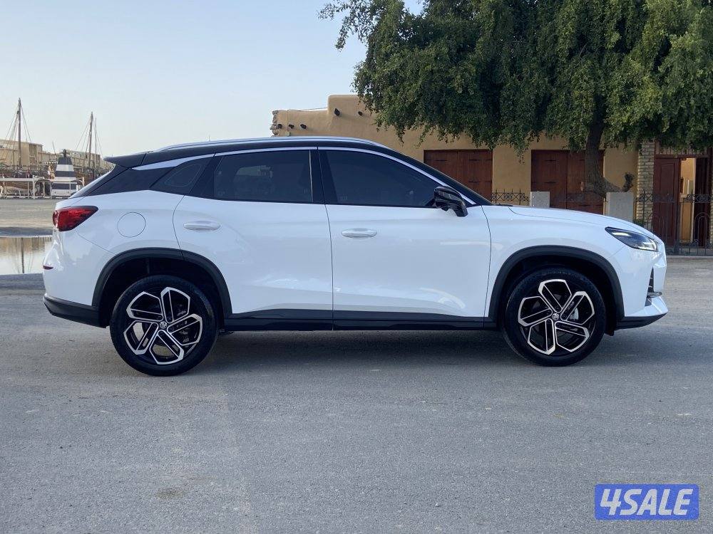 ام جي ONE موديل 2024 اعلي درجه شويه اصفار عداد /5 الاف كم12