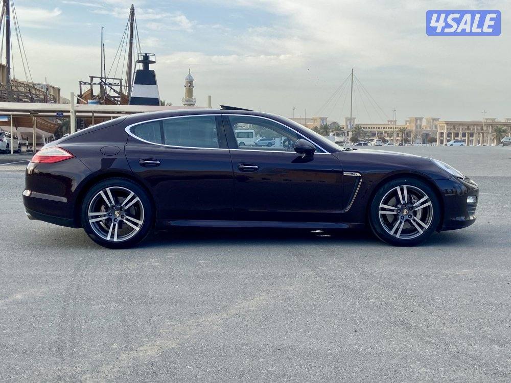 باناميرا S موديل 2012 _عداد /65 الف كم بحاله نادره جدا9