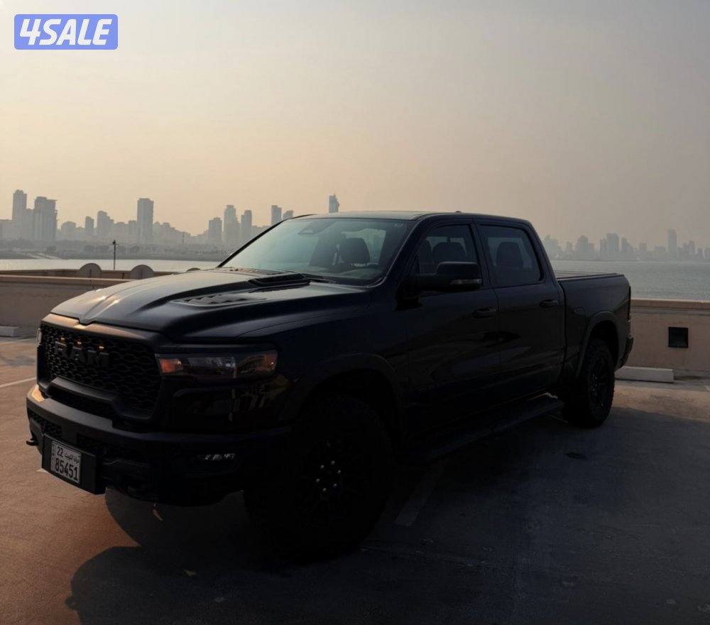 للبيع وانيت دودج رام5