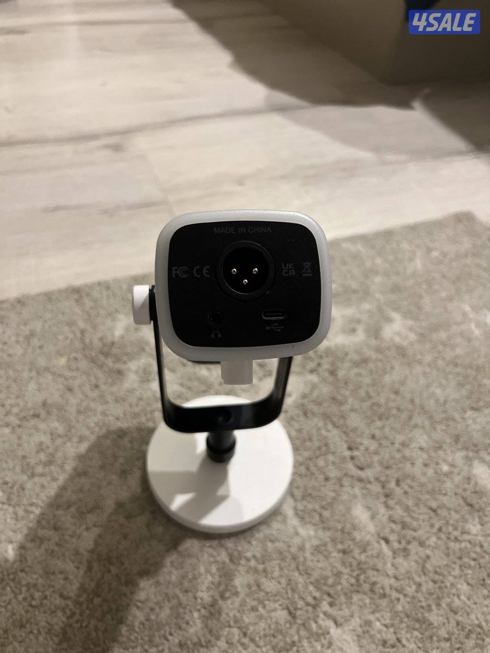 Fifine am8 للبيع2