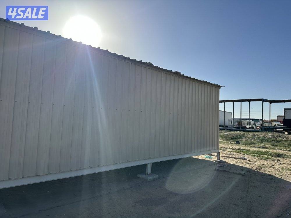 للبيع شاليه. ثابت. 8 ب 4 مقيم. غرفه.  ومخزن5