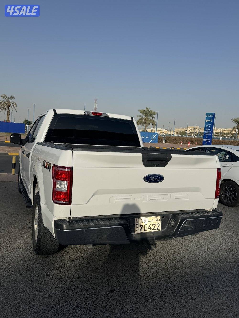 للبيع وانيت فورد XL غمارتين2