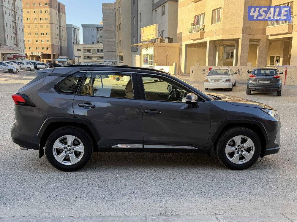 تويوتا راف فور موديل 20191