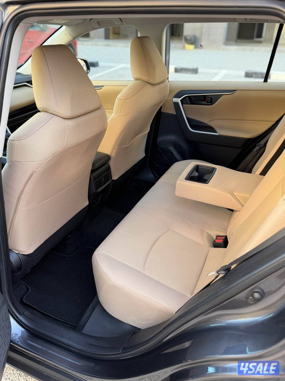 تويوتا راف فور موديل 20199