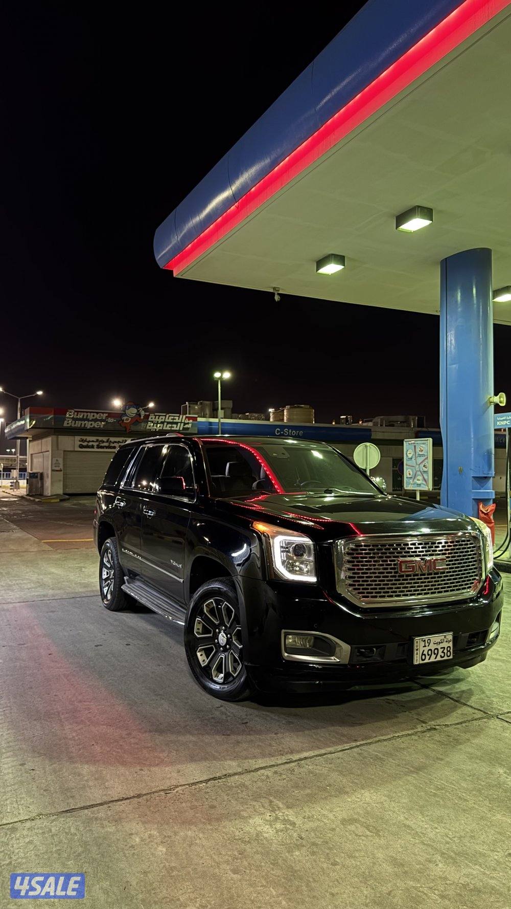 للبيع يوكن 4x4 دبل قير0