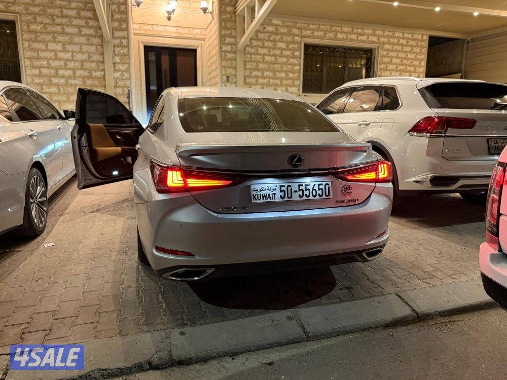 لكزس es3502