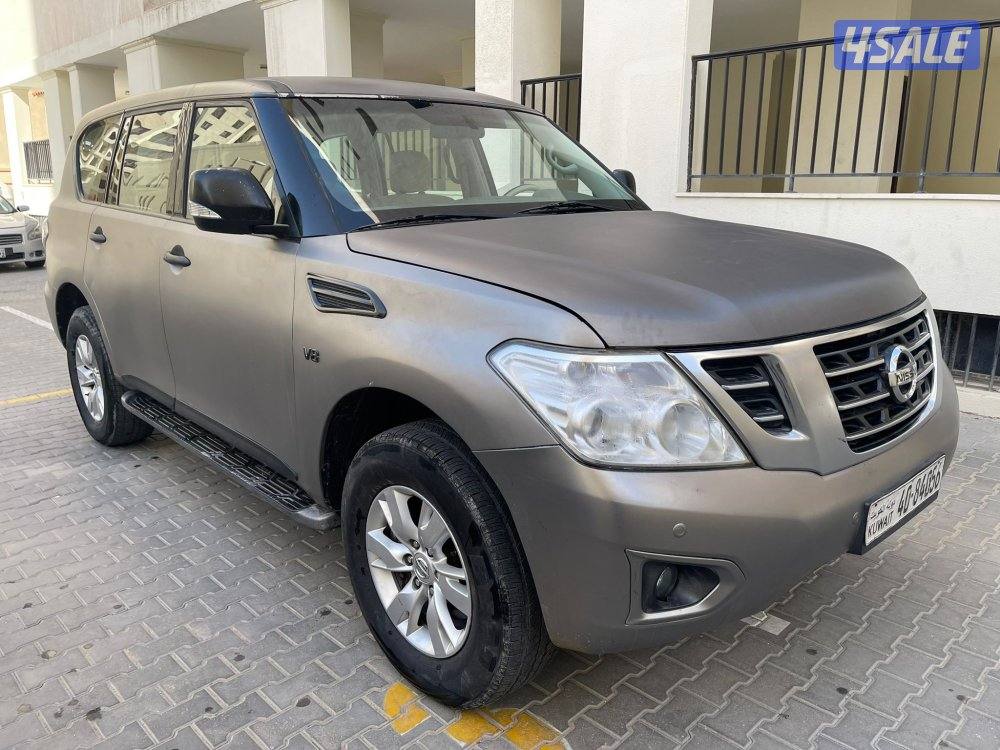 نيسان باترول 2016 SE رمادي مطفي ، بحاله جيده جدا ، لا تحتاج مصاريف2