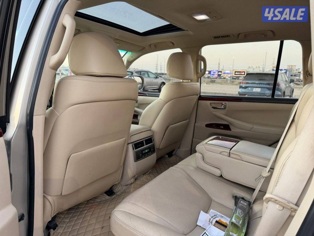 جيب لكزس 20158