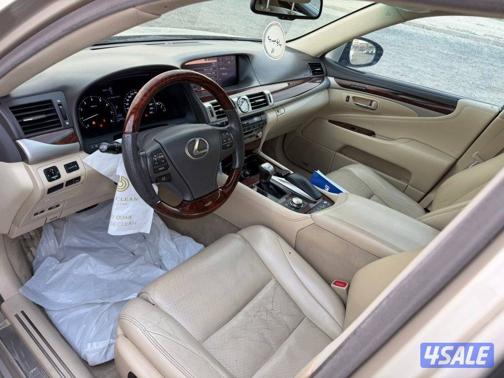 لكزس 2015 حجم LS4606