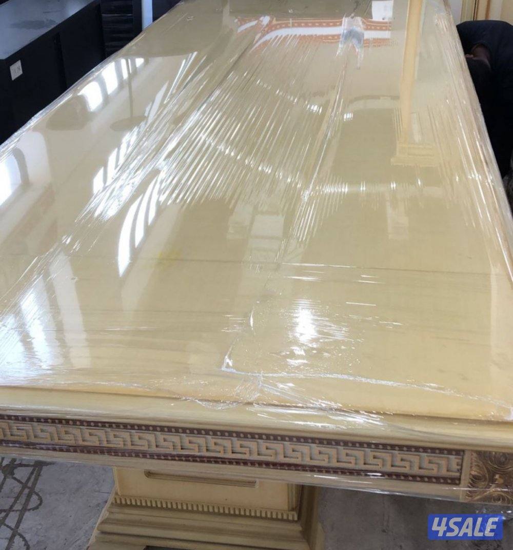 طاولة ١٤ كرسي5