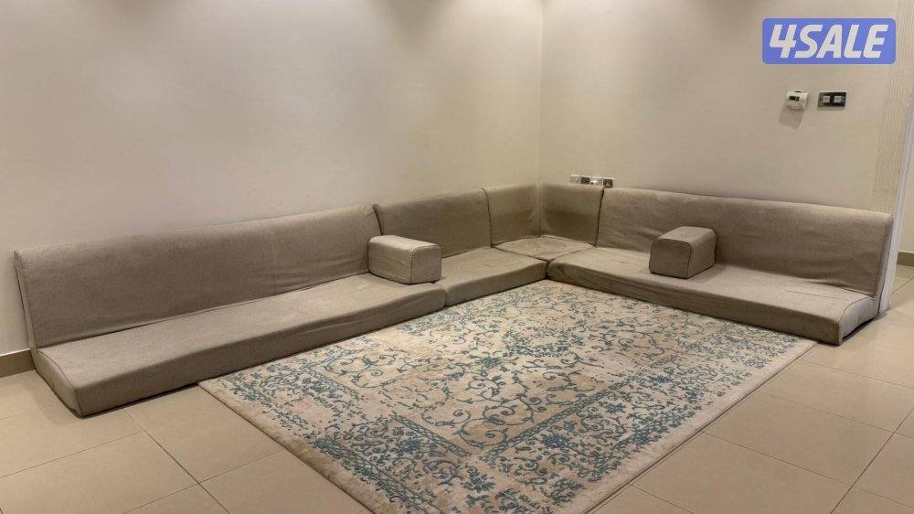 جلسه ارضيه مع السجاد0