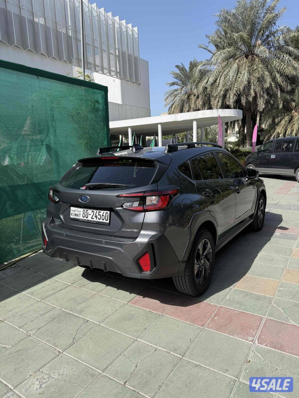 سبارو بحالة المصنع1