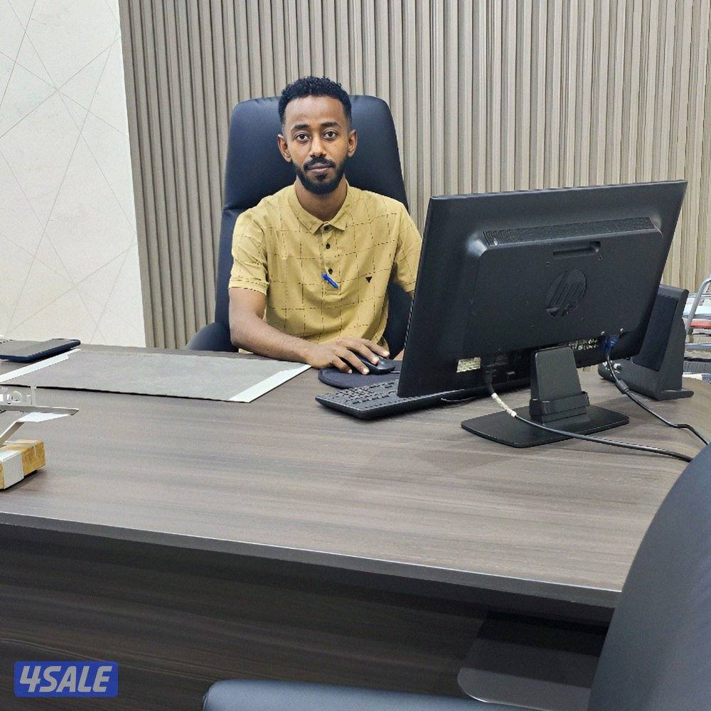 أنا سوداني الجنسية أبحث عن وظيفه محاسب أو مدخل بيانات أو إداره مكتبيه0