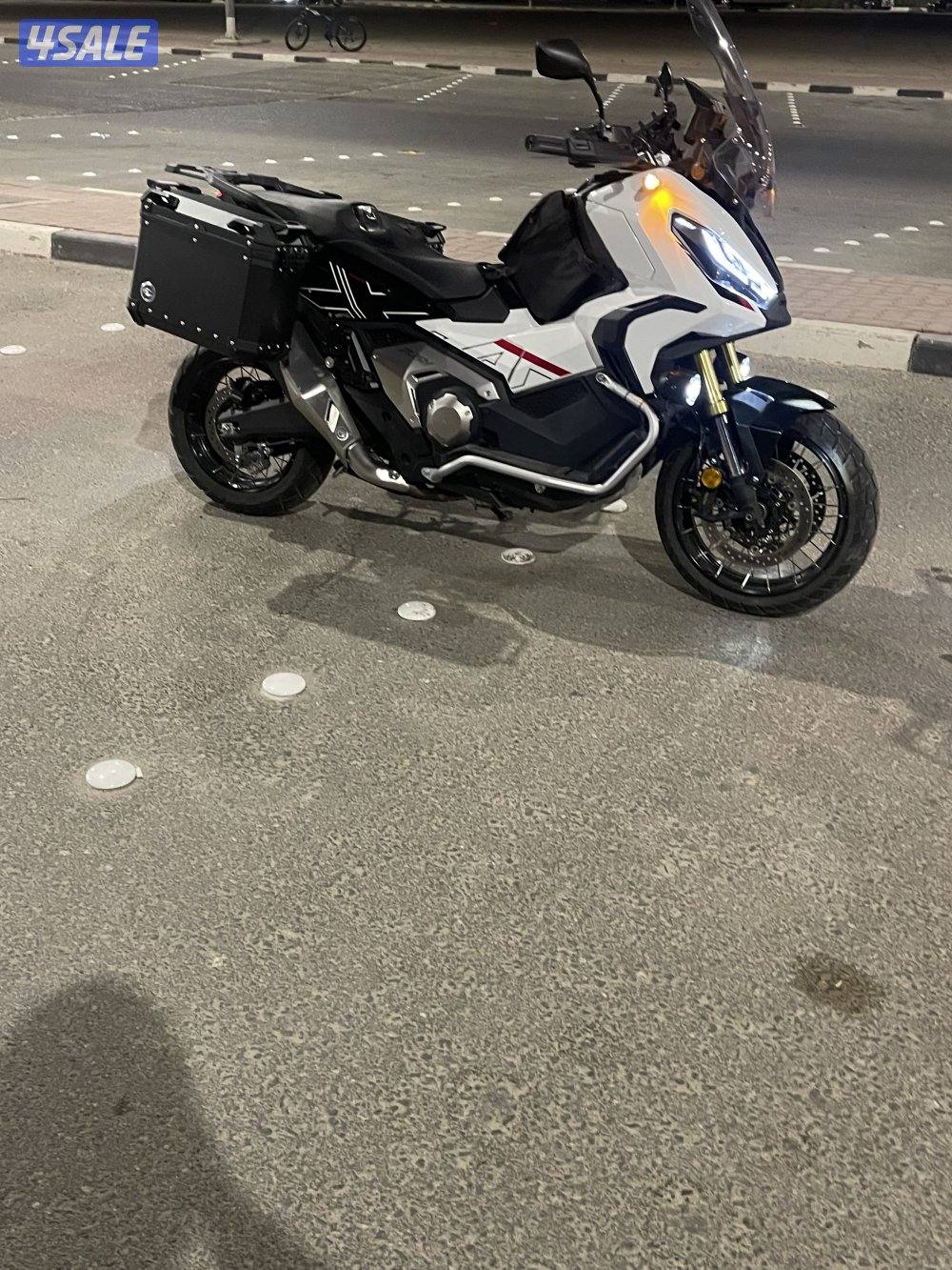 للبيع سيكل هوندا XADV 750 موديل ٢٠٢٣1