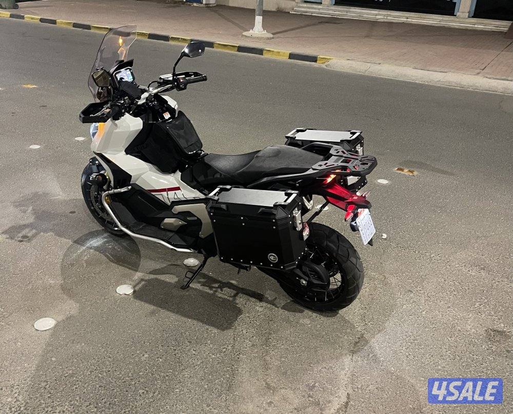 للبيع سيكل هوندا XADV 750 موديل ٢٠٢٣2