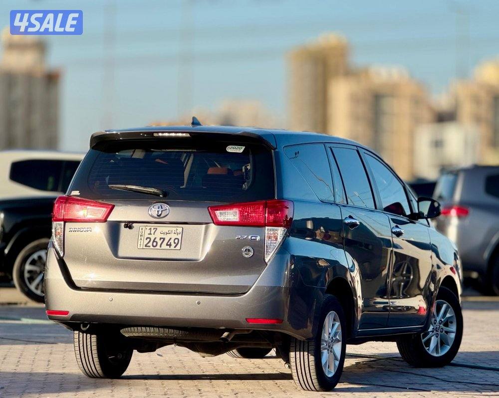 تويوتا انوفا 2020 بحاله جداً طيبه3