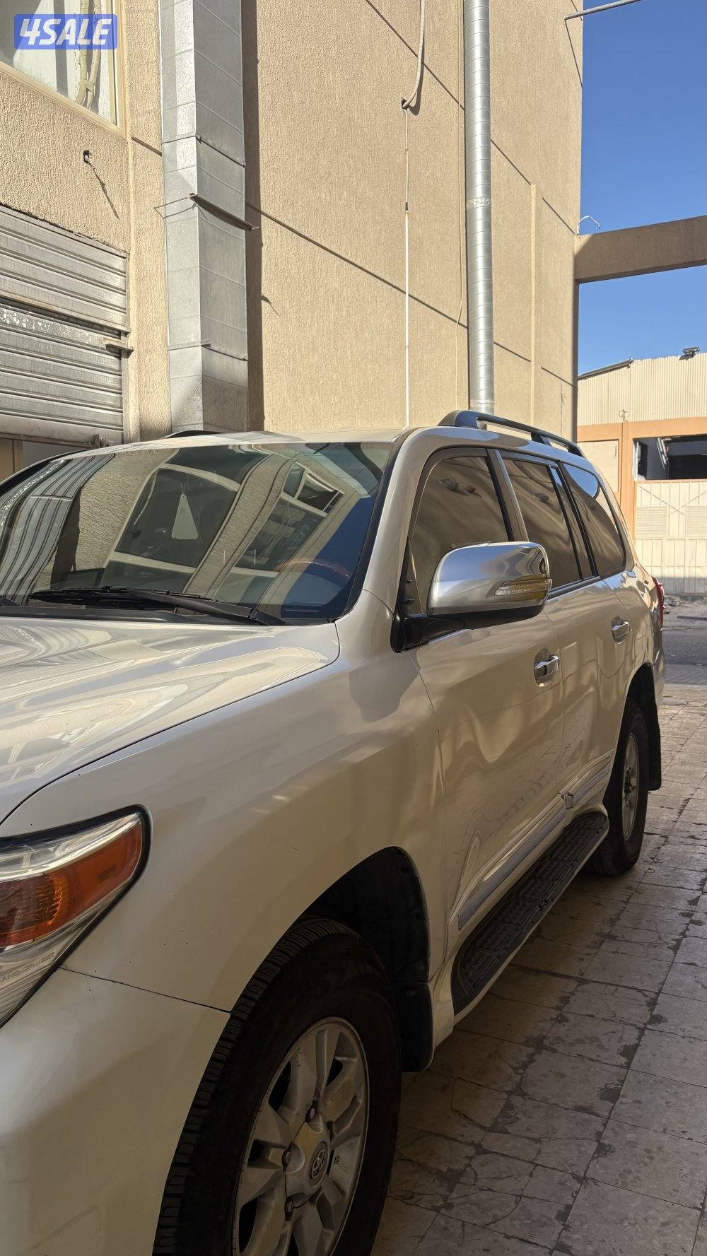 لاند 2012 GXR  V8 الفل ورقه الفحص موجوده2