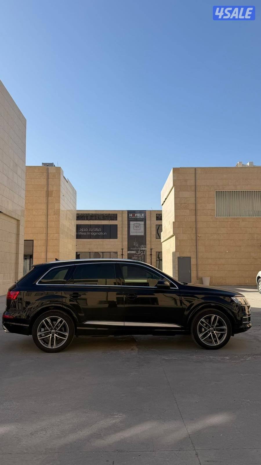 للبيع اودي Q73