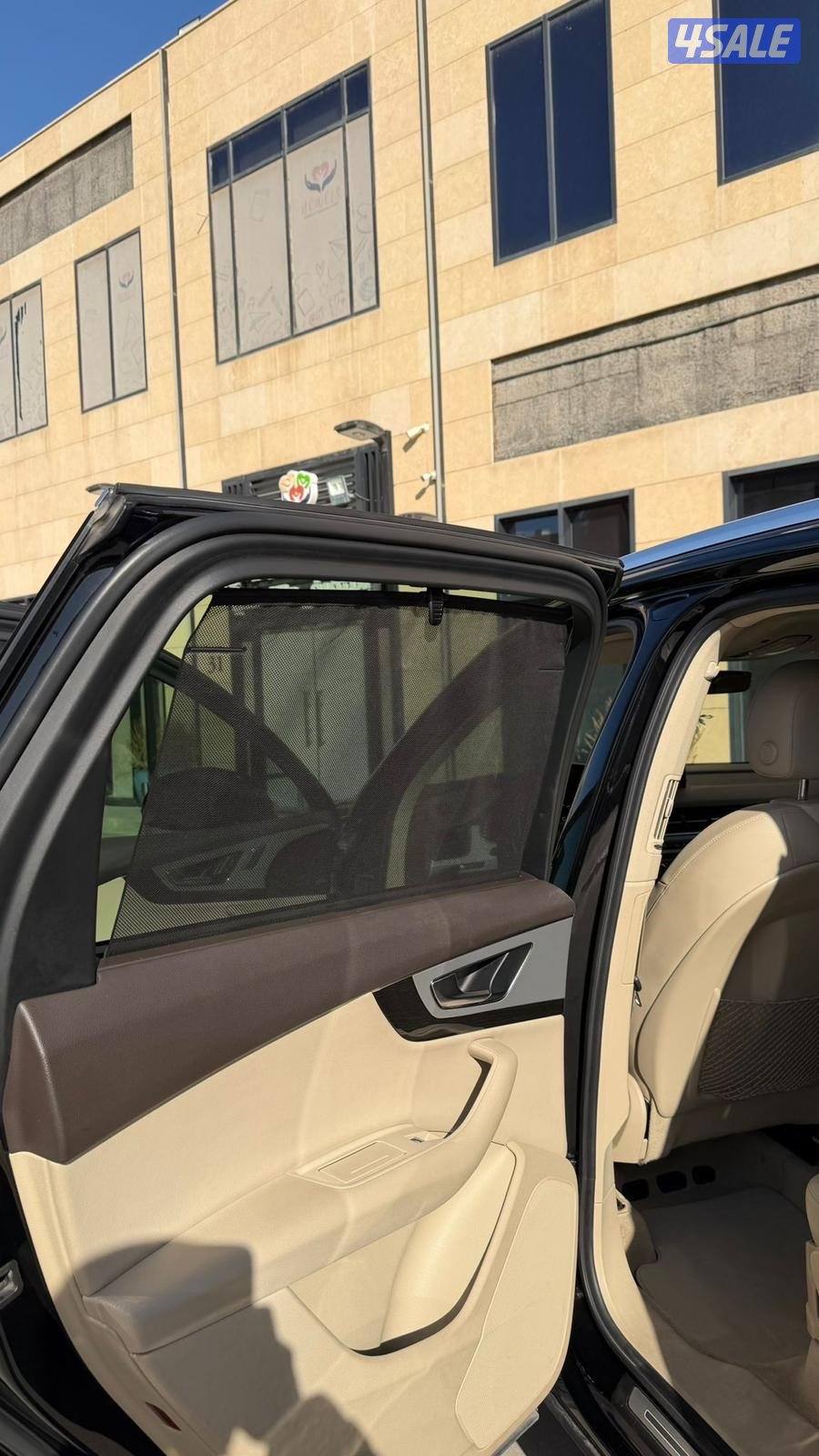 للبيع اودي Q75