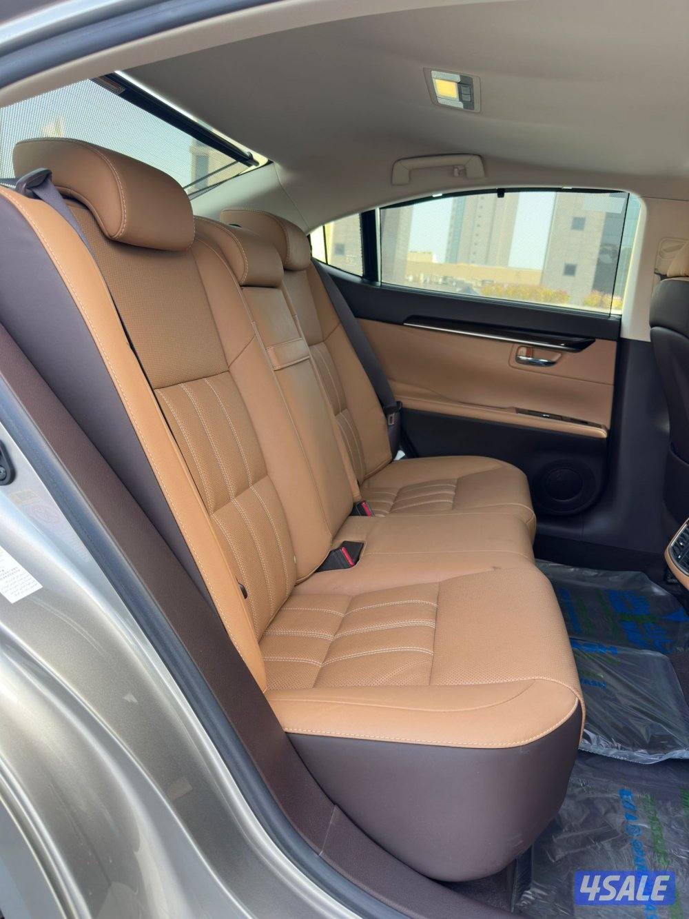 لكزس ES350 بحالة الوكاله11