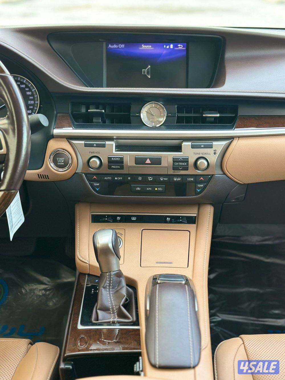 لكزس ES350 بحالة الوكاله15